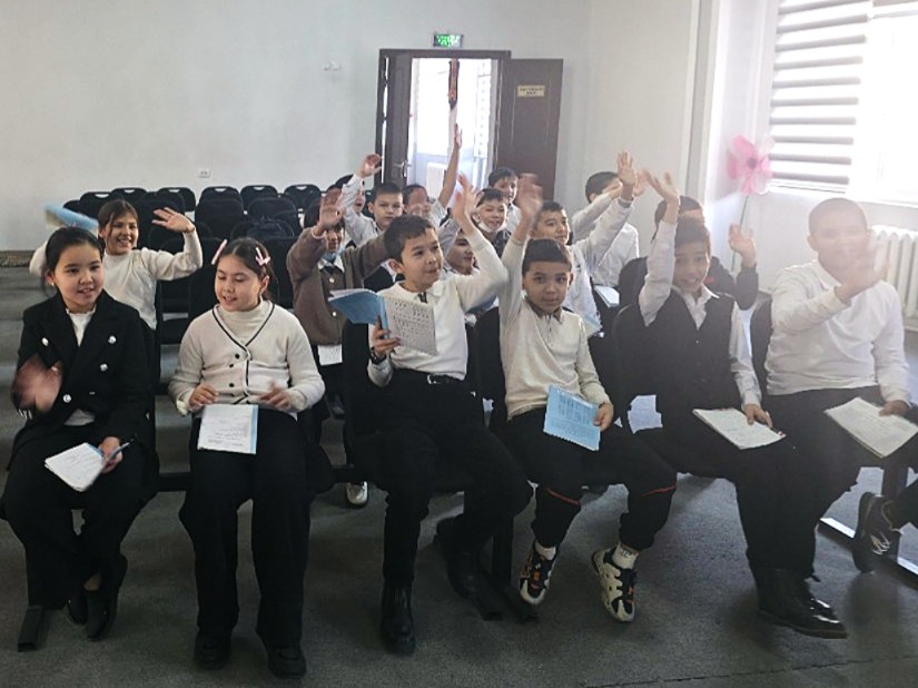 타슈켄트 47번 학교의 학생들