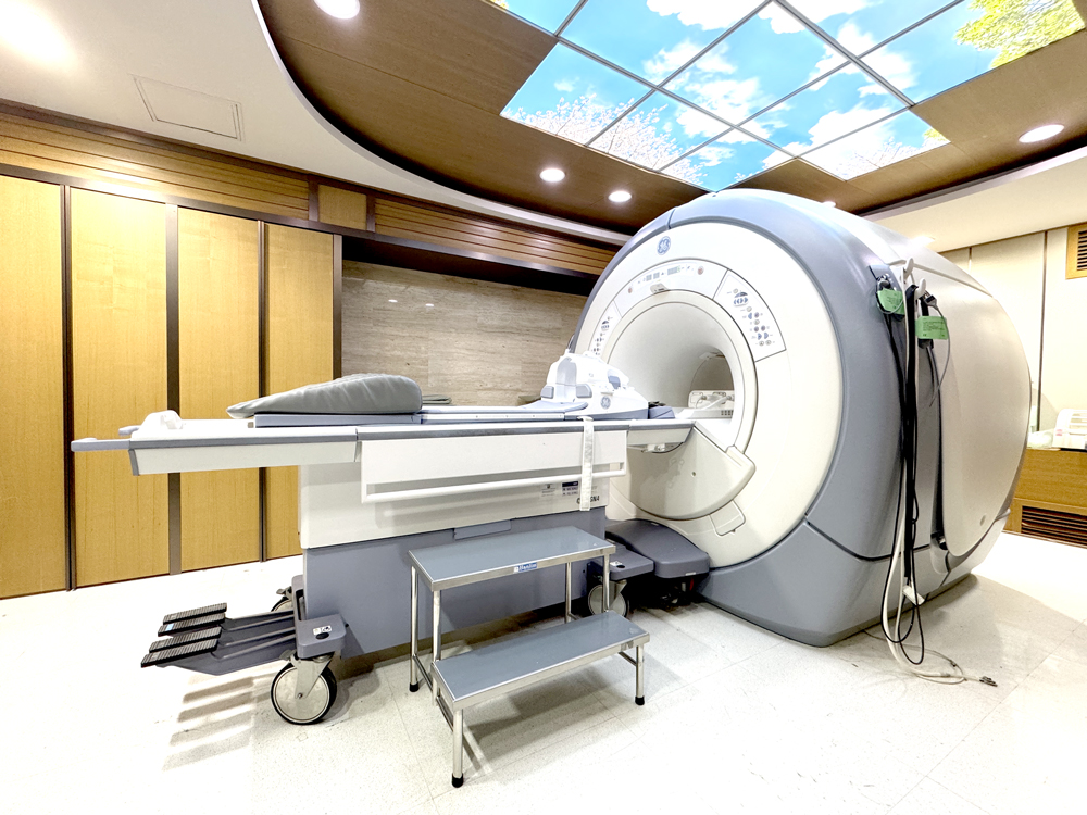 7층-MRI.jpg