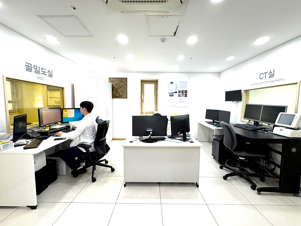 영상의학센터(서관).jpg