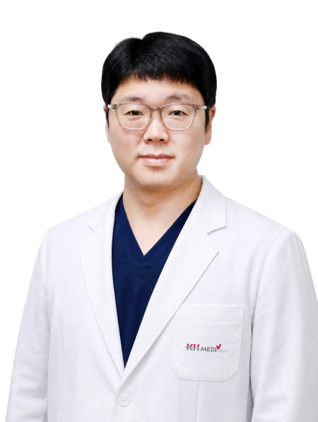 손한백-과장님_홈페이지2.png