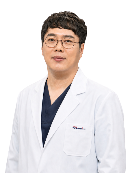 김경민 원장 프로필_화이트.png